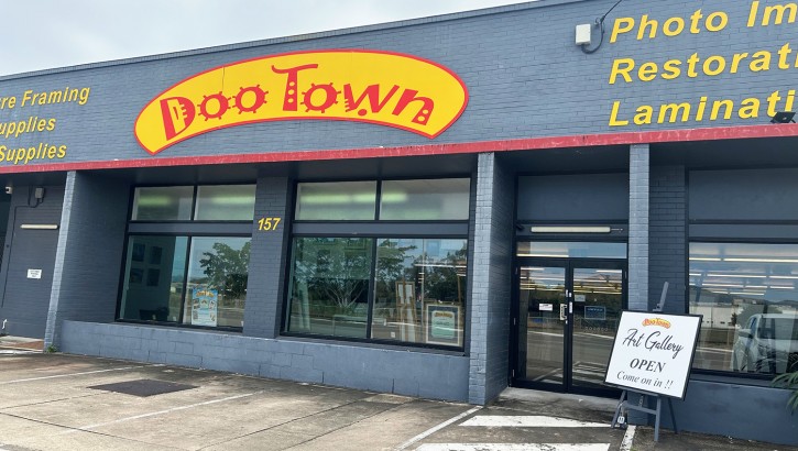 doo-town-1-725x410.jpg